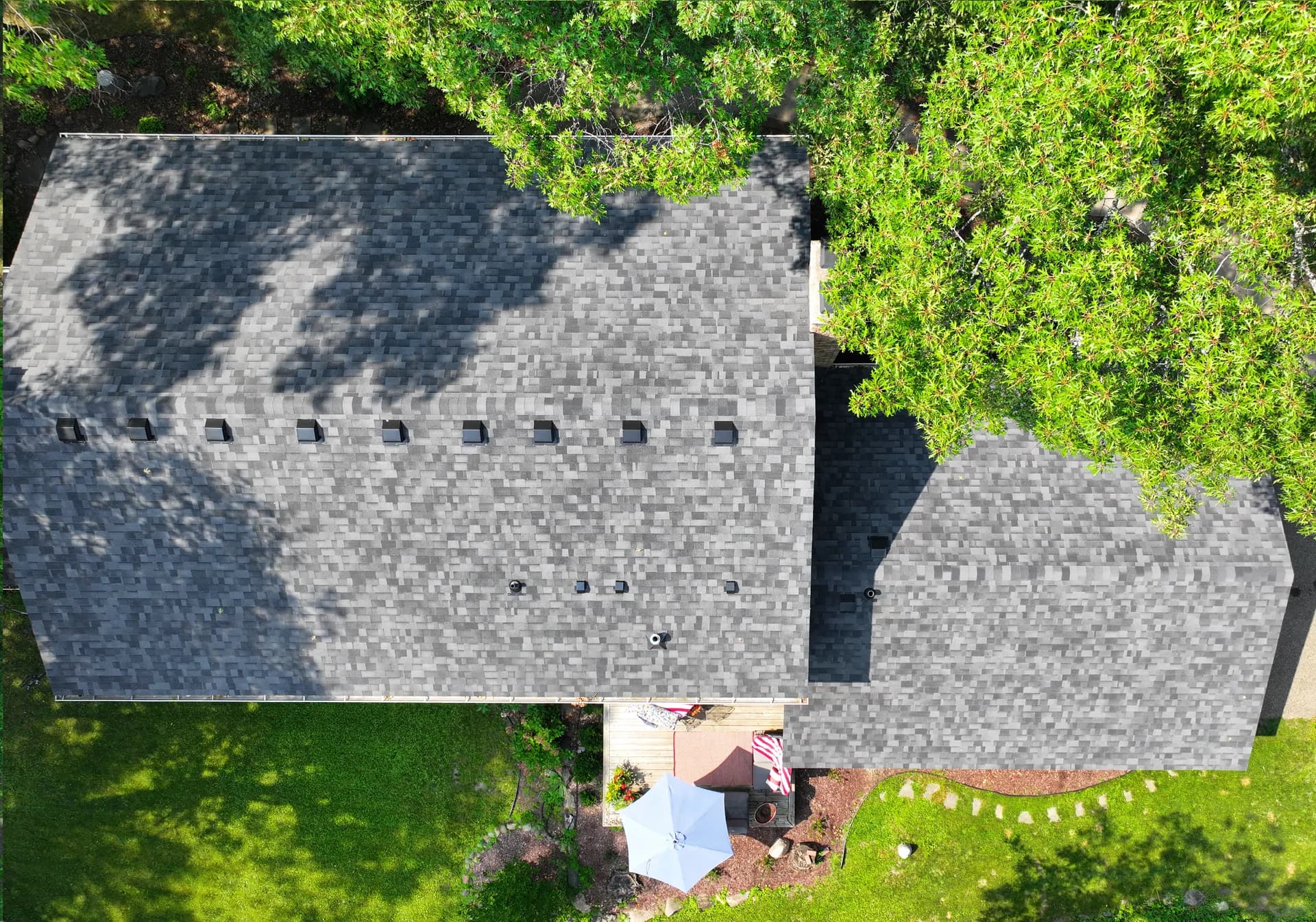 Best Roofing Materials for Minnesota Homes