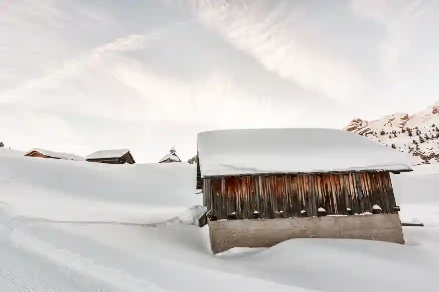 Snow and ice accumulation on roof