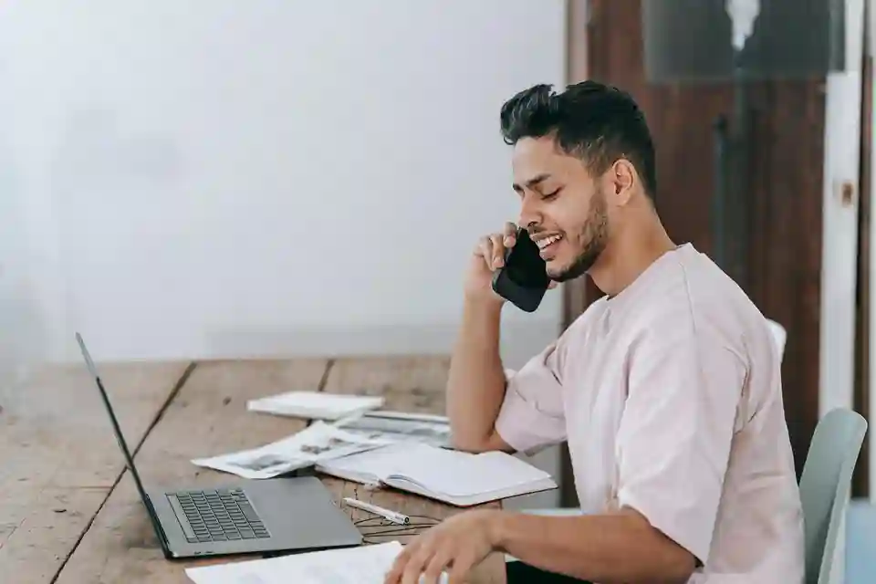 Man Speaks on the phone